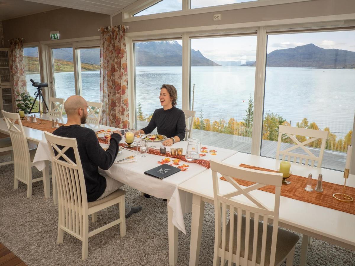 Uløybukta Arctic Panorama Lodge מראה חיצוני תמונה