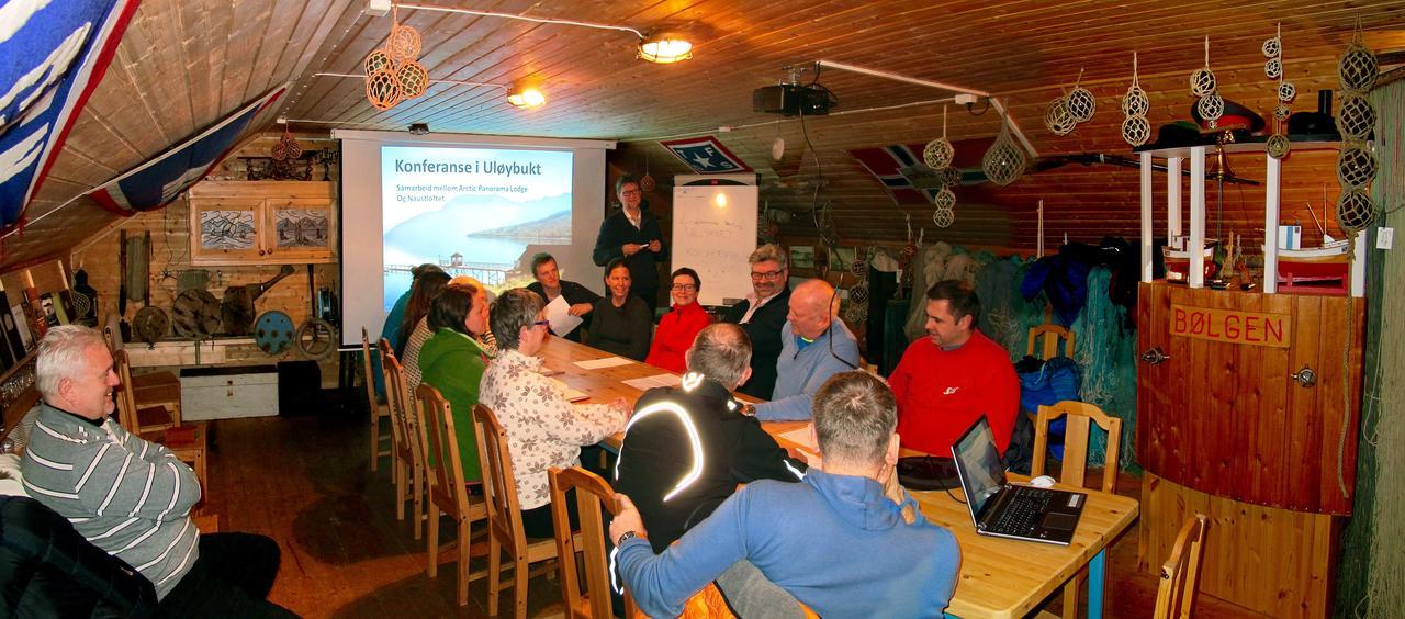 Uløybukta Arctic Panorama Lodge מראה חיצוני תמונה
